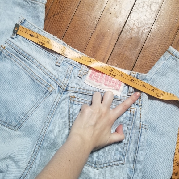 High waisted Sz 24" Waist Mom Jean's Bongo - Picture 3 of 6